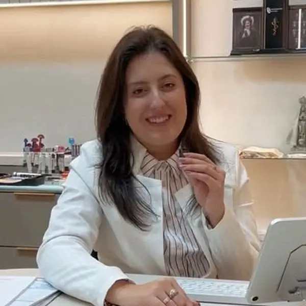 Reel de @nathipeyrot.dentista em 28 jul